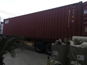 Entrega oportuna de equipamentos completos para aves 40HC