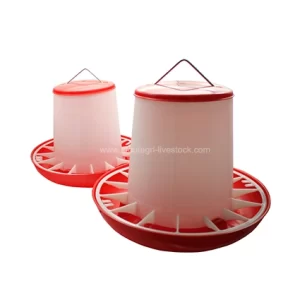 مغذيات الدواجن مع مقابض الصلب