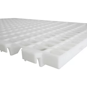 الشرائح البلاستيكية للمربين