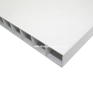 Pannelli in PVC per recinti per suini