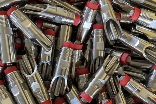 Bebederos de tetina para cerdos de acero inoxidable